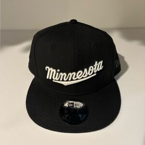 New Era Black & White Minnesota Script Snapback